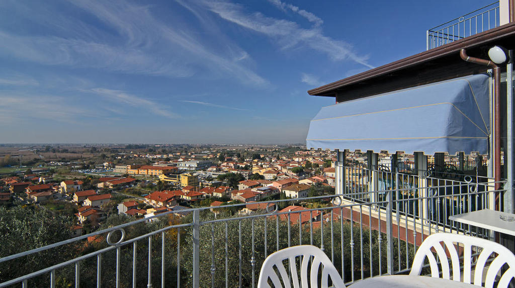 La Chandelle Massarosa Exterior foto